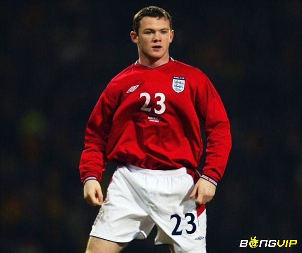 Cầu thủ xuất sắc ghi bàn nhiều nhất Euro - Wayne Rooney, anh ghi được 4 bàn
