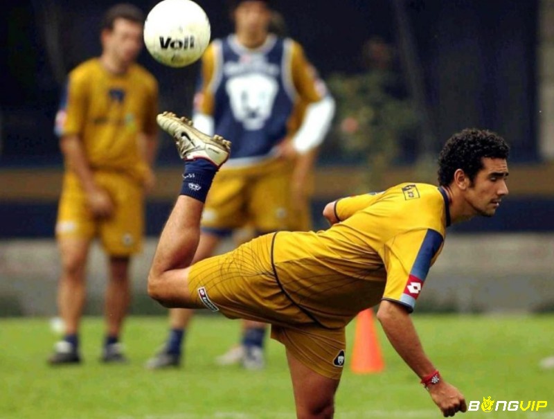 Hugo Sanchez - Cầu thủ ghi bàn nhiều nhất Laliga