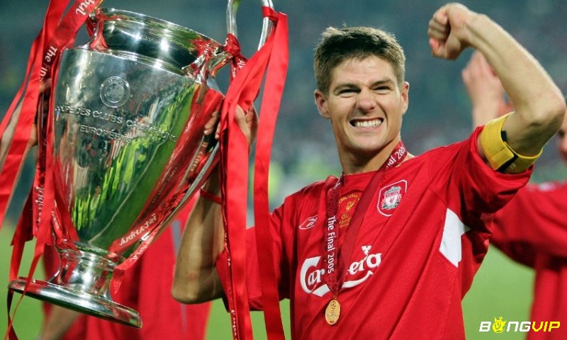 Steven Gerrard người đội trưởng mẫu mực