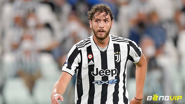 Manuel Locatelli đã chuyển đến Juventus vào mùa hè năm nay