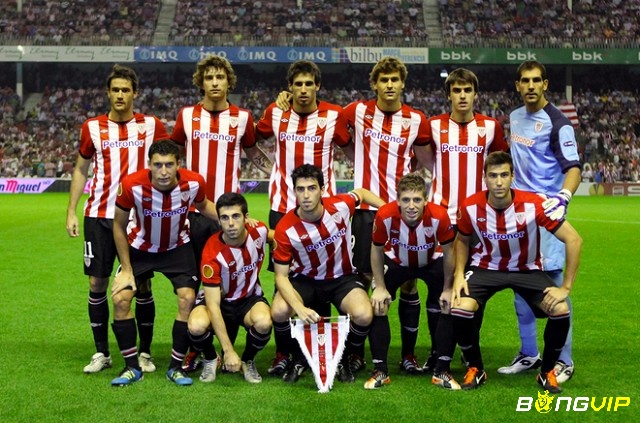 Athletic Bilbao cùng nằm trong danh sách những Câu lạc bộ vô địch Laliga nhiều nhất với 8 lần vô địch