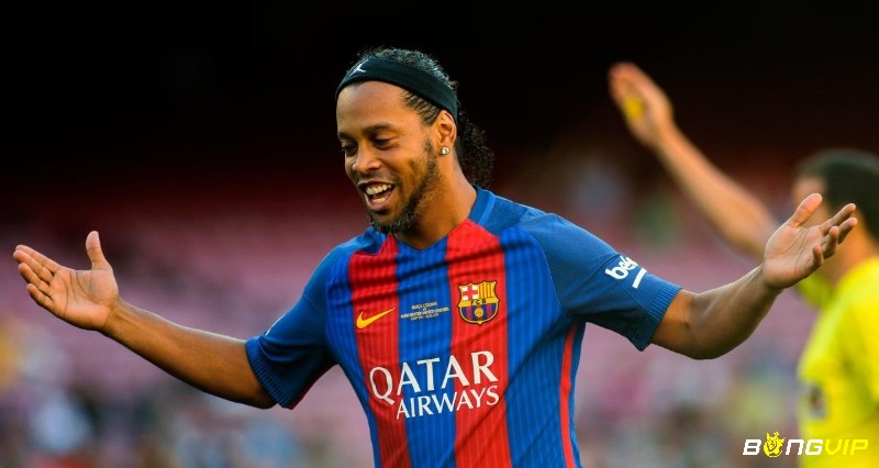 Cầu thủ xuất sắc nhất CLB Barcelona: Ronaldinho