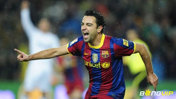 Xavi có số lần khoác áo Barcelona nhiều thứ 2 trong lịch sử
