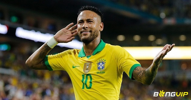 Neymar không có mặt trong đội hình xuất sắc nhất PSG
