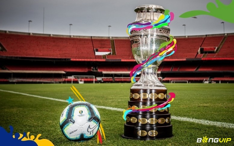 Copa America còn được gọi là Cúp Châu Mỹ hay Cúp Nam Mỹ
