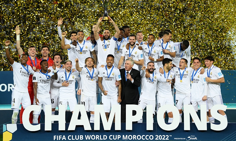 CLB Real Madrid - Tiểu sử và thành tích thi đấu của " Nhà Vua "