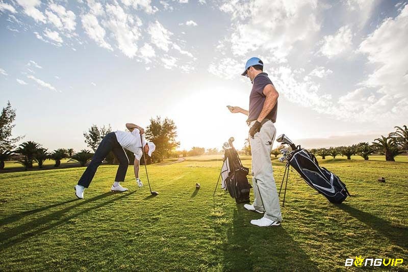 Golf không chỉ là môn thể thao rèn luyện sức khỏe mà cả trí tuệ và đầu óc