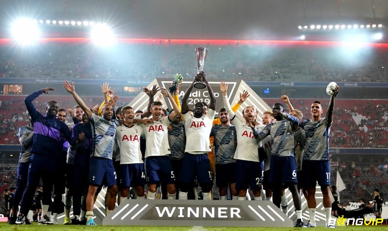  Tottenham lên ngôi vô địch Audi Cup