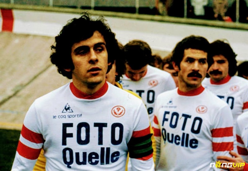 Michel Platini ghi 98 bàn cho câu lạc bộ, giúp cho Nancy leo lên vị trí đầu tiên trên bảng xếp hạng Pháp