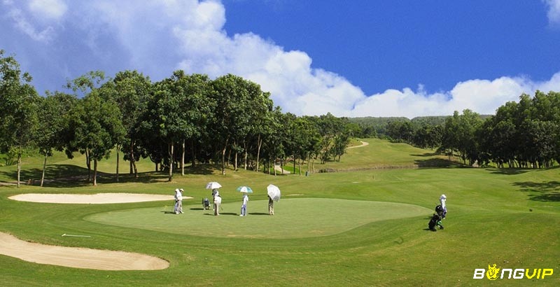  Sân golf Nam Hội An được ví tựa như một viên ngọc quý 